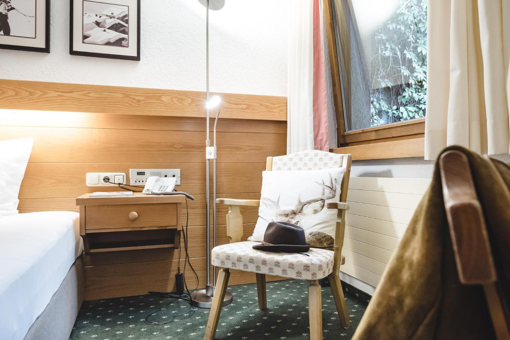 Aktiv & Spa Hotel Alpenrose Schruns Chambre photo