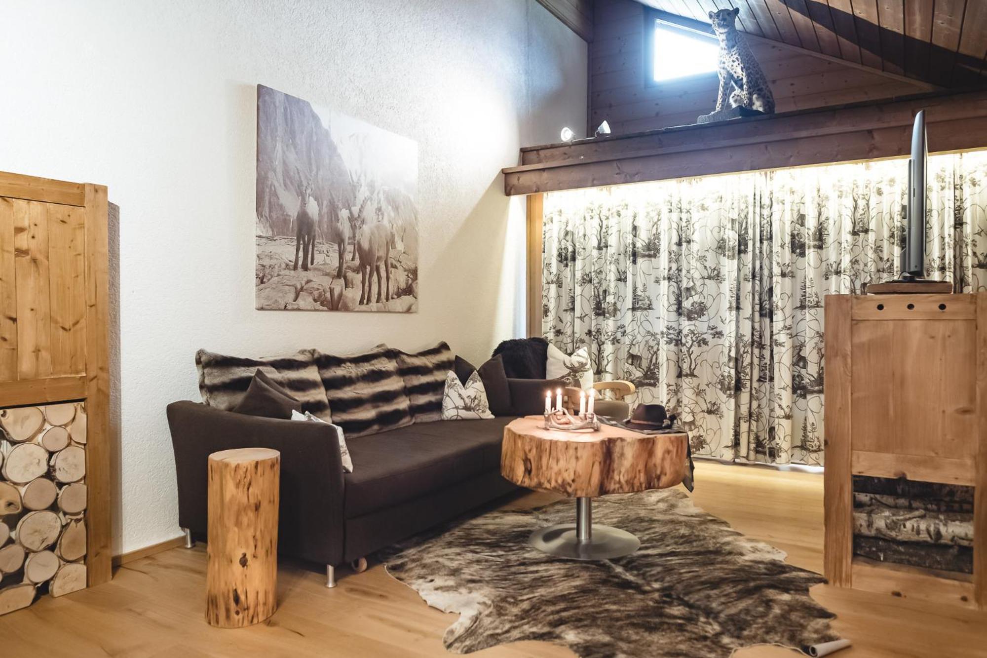Aktiv & Spa Hotel Alpenrose Schruns Chambre photo