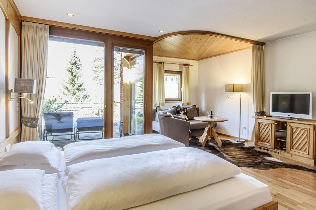 Aktiv & Spa Hotel Alpenrose Schruns Extérieur photo